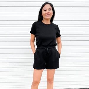 ✔️ NWT Mono B romper